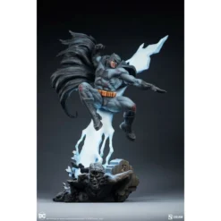 Batman: The Dark Knight Returns Batman Premium Format Sideshow Collectibles -GLOBAL FREAKS Sales batman the dark knight returns batman premium format sideshow collectibles 1 1