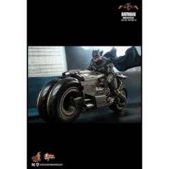 The Flash Batman & Batcycle Movie Masterpiece Hot Toys -GLOBAL FREAKS Sales the flash batman batcycle movie masterpiece hot toys 2